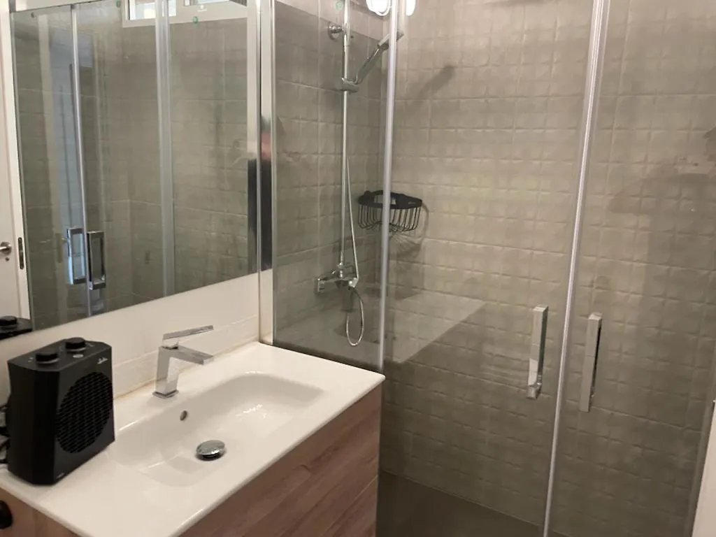 Precioso Apartamento En Primera De Linea De Playa Apartman Benalmádena Spanyolország